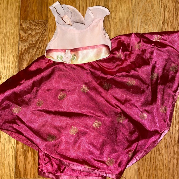 Rebecca’s Movie Premiere Dress Set - Picture 2 of 4